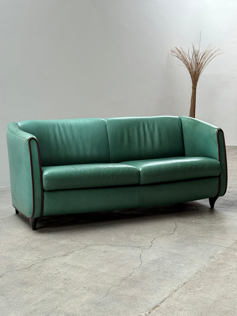 DE SEDE GREEN LEATHER ART DECO ROCKABILLY SOFA, SWITZERLAND 1970s