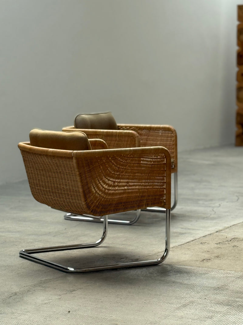 WILLIAM DUNKEL FOR TECTA „D44“ KRAGSTUHL CANTILEVER ARMCHAIRS RATTAN CHROME, GERMANY 1960s