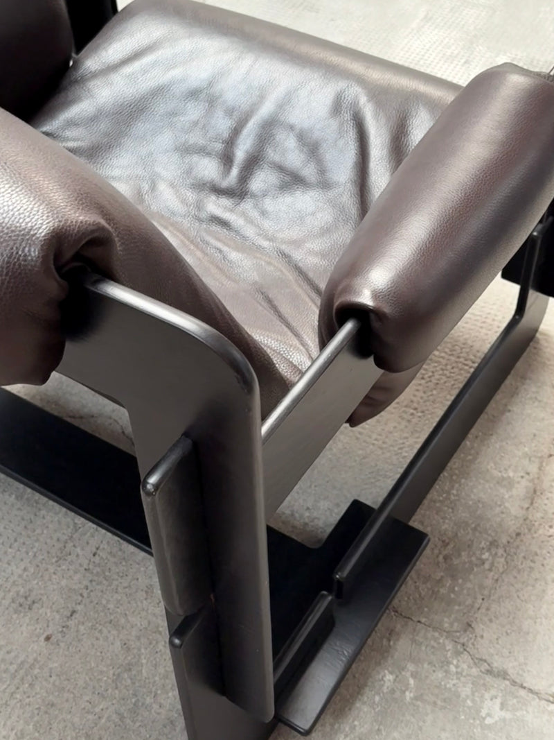 ARNE JACOBSEN FOR ASKO „ROVER“ ARMCHAIRS LEATHER ASH WOOD, FINLAND 1960s