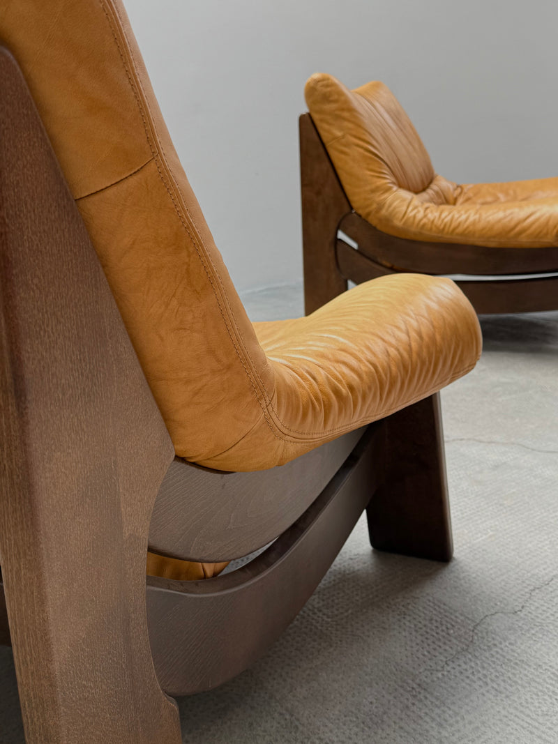 MAISON REGAIN LEATHER OAK ARMCHAIRS & SOFA, FRANCE 1970s