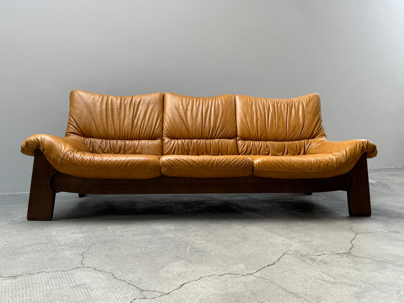 MAISON REGAIN LEATHER OAK ARMCHAIRS & SOFA, FRANCE 1970s