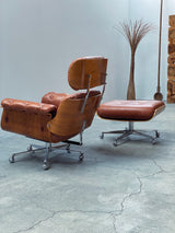 Martin Stoll für Giroflex „Lounge Chair“ mit Ottoman Cognac Leder Chrom Schweiz 1960er Jahre