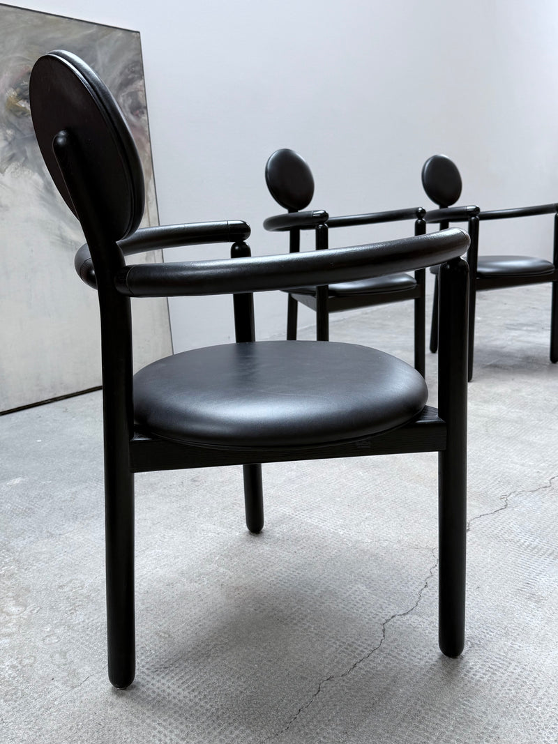 4 VICO MAGISTRETTI „PAN“ CHAIRS FOR ROSENTHAL ASH WOOD & BLACK LEATHER, 1980s