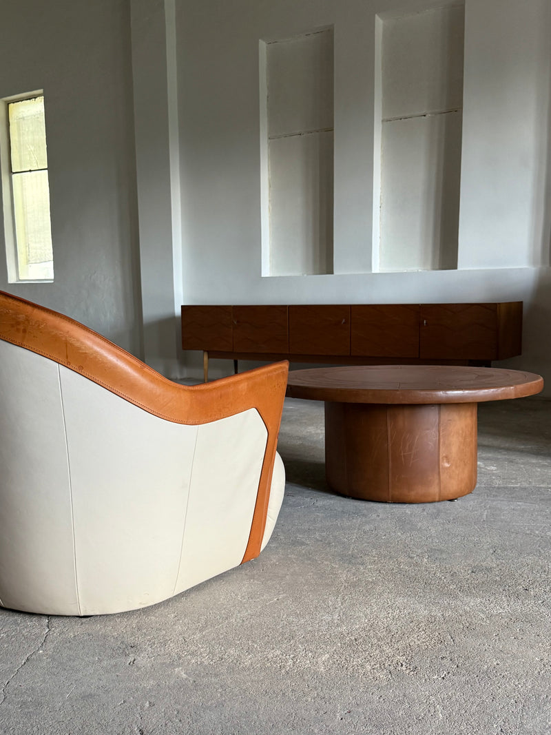 DE SEDE COFFEE TABLE COGNAC LEATHER, SWITZERLAND 1970s