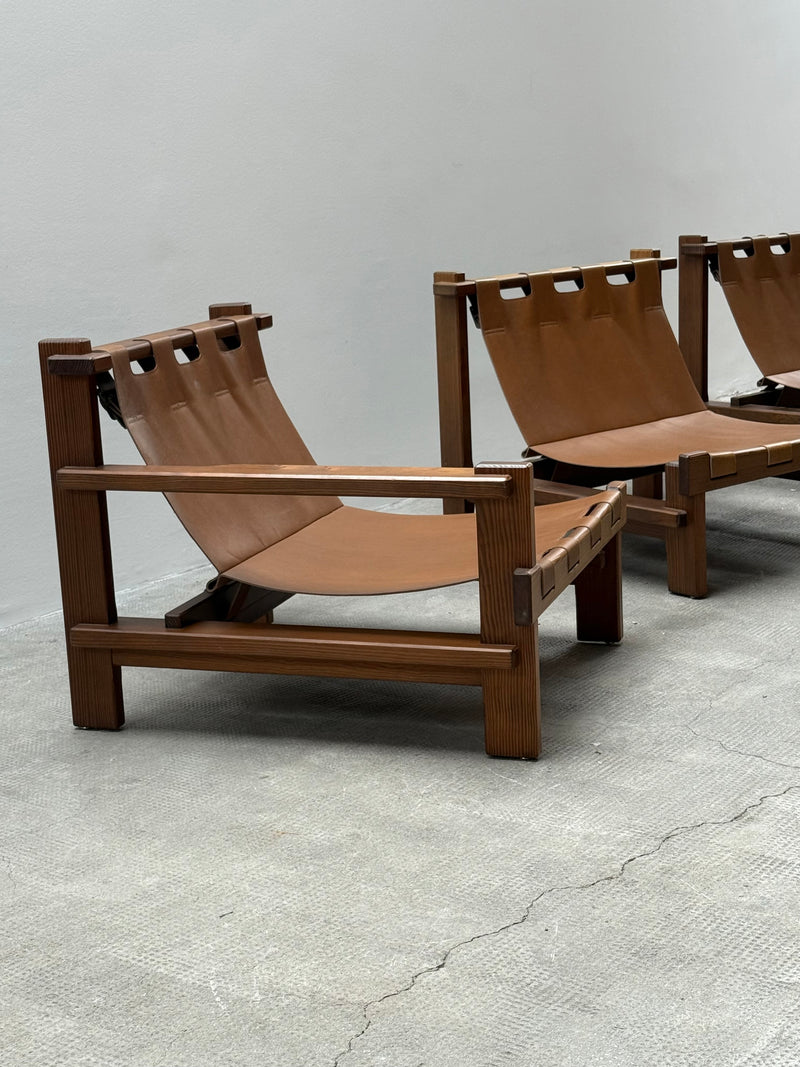 CARL STRAUB MODULAR SEATING GROUP ARMCHAIR COFFEE TABLE IM SOLID PINE WOOD, COGNAC LEATHER, GERMANY 1960s