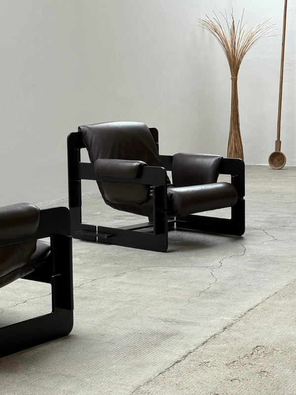 ARNE JACOBSEN FOR ASKO „ROVER“ ARMCHAIRS LEATHER ASH WOOD, FINLAND 1960s