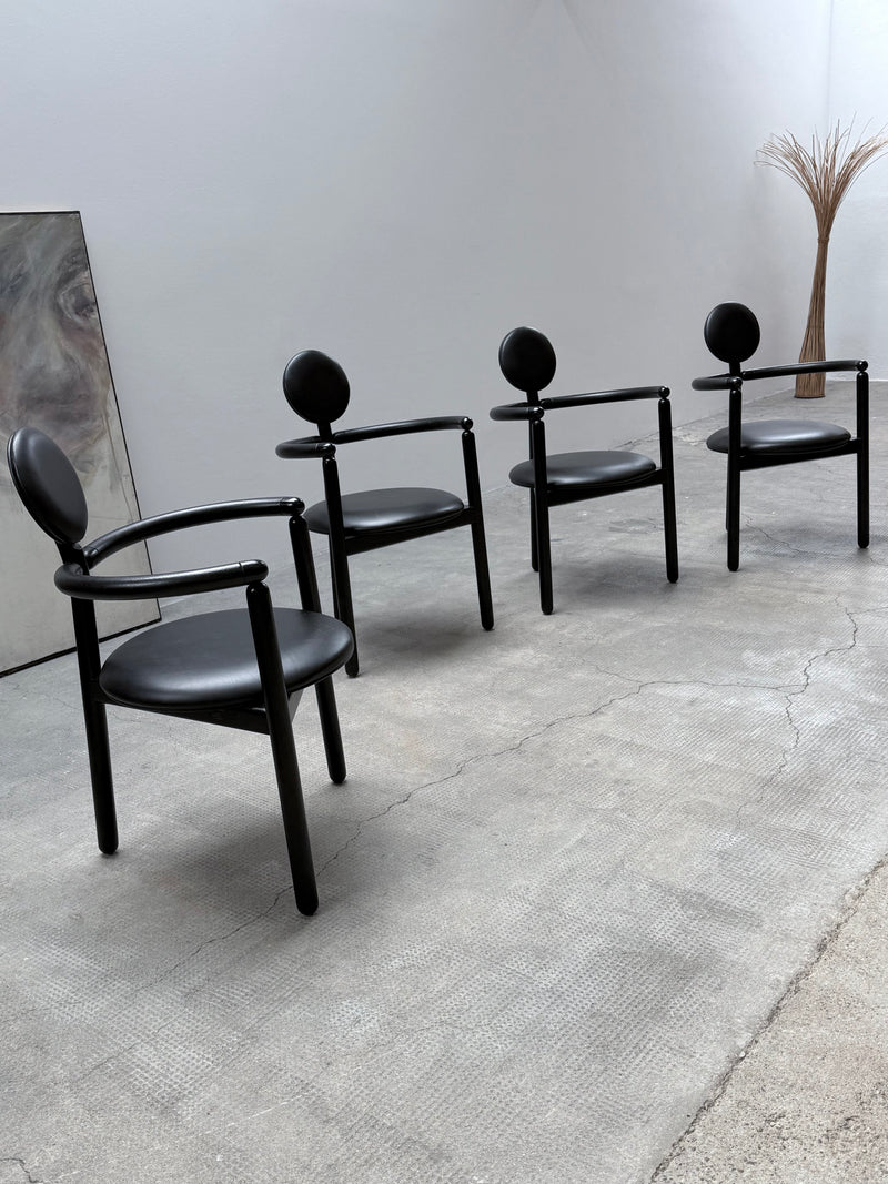 4 VICO MAGISTRETTI „PAN“ CHAIRS FOR ROSENTHAL ASH WOOD & BLACK LEATHER, 1980s