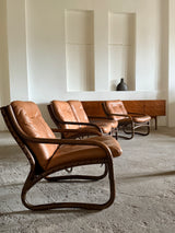 IKEA „BADEN“ BAMBOO COGNAC LEATHER SEATING GROUP 2 ARMCHAIRS, SOFA & COFFEE TABLE, SWEDEN 1970s