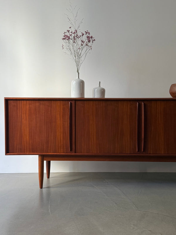SVEND A. MADSEN FOR FALSTER MØBELFABRIK TEAK SIDEBOARD, DENMARK 1960S