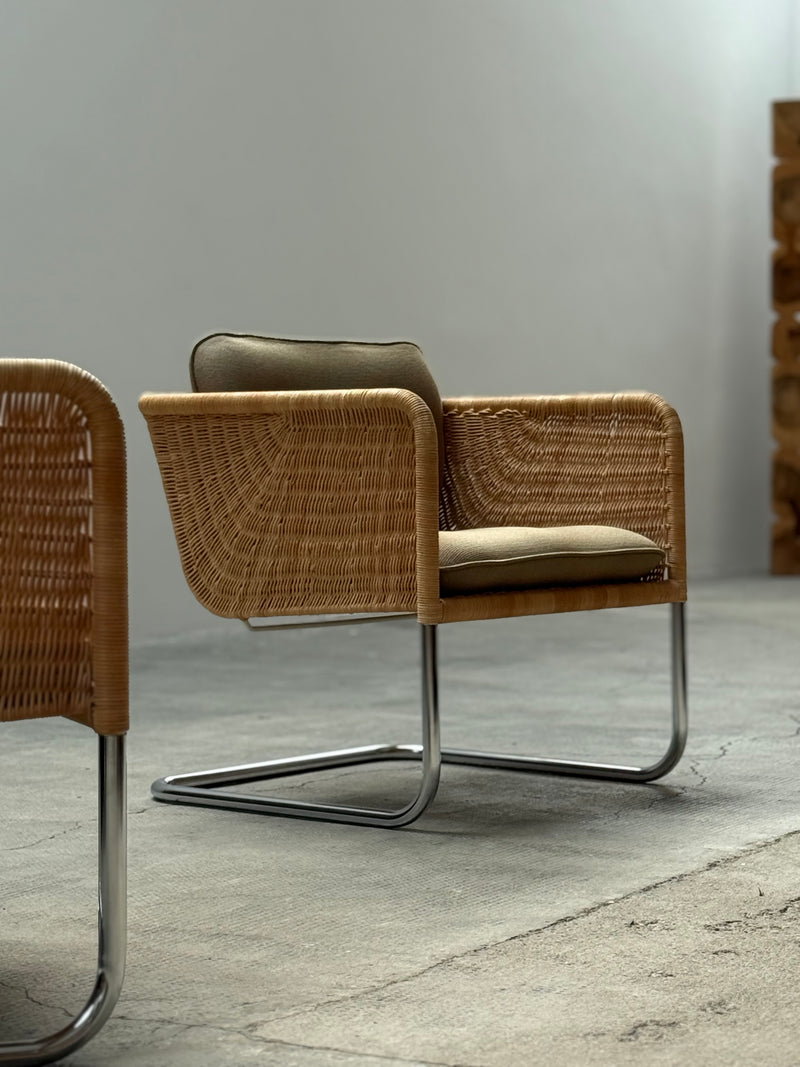 WILLIAM DUNKEL FOR TECTA „D44“ KRAGSTUHL CANTILEVER ARMCHAIRS RATTAN CHROME, GERMANY 1960s