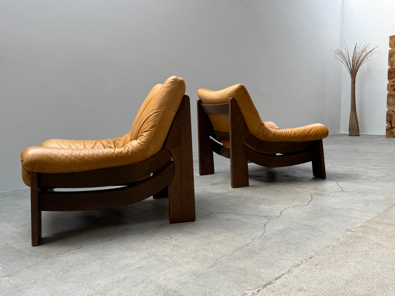 MAISON REGAIN LEATHER OAK ARMCHAIRS & SOFA, FRANCE 1970s
