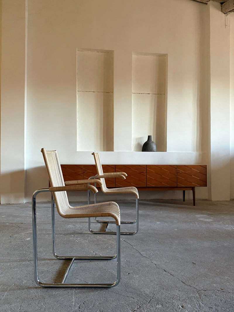 SET OF 2 TECTA D20 RATTAN TUBULAR STEEL CANTILEVER CHAIRS, GERMANY 1980s