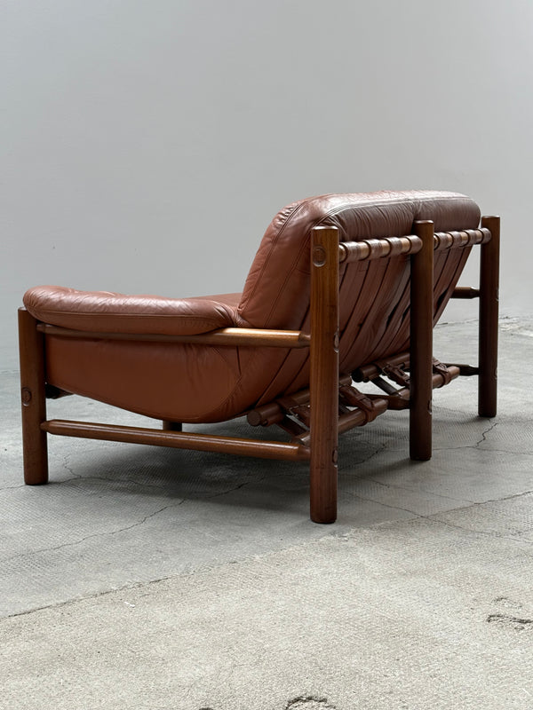 BRAZILIAN 2-SEATER SOFA LEATHER OAK, 1970S