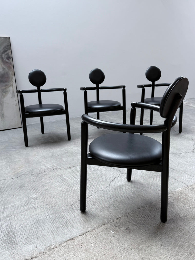4 VICO MAGISTRETTI „PAN“ CHAIRS FOR ROSENTHAL ASH WOOD & BLACK LEATHER, 1980s