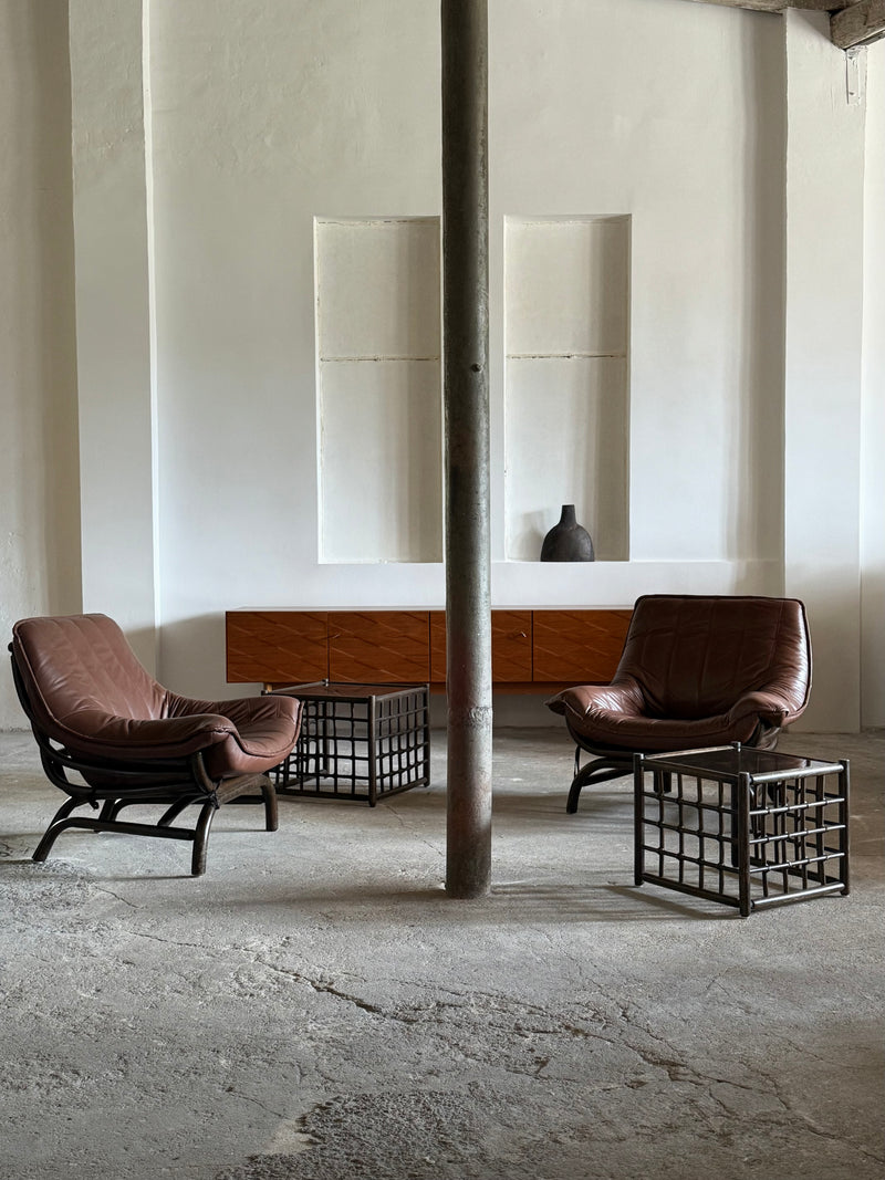 SET OF 2 BAMBOO BROWN LEATHER ARMCHAIRS & COFFEE TABLES, ITALY 1970s