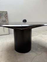 VICO MAGISTRETTI „PAN“ 4 LEATHER DINING CHAIRS & ERWIN NAGEL „QUADRONDO“ DINING TABLE ASH WOOD, 1980s