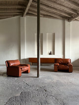 SET OF 2 „THERA“ ARMCHAIRS BY AMMANNATI & VITELLI FOR BRUNATI IN COGNAC LEATHER, ITALY 1980s