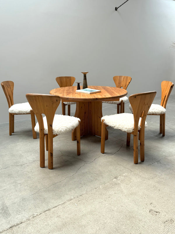 NIELS KOEFOED DINING TABLE & 6 CHAIRS PINE SHEEP, DENMARK 1980s
