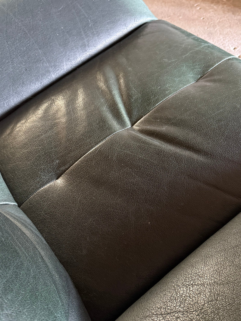 KNOLL SITZMÖBEL BRUTALIST ARMCHAIR & SOFA SET IN THICK GREEN LEATHER, GERMANY 1970s