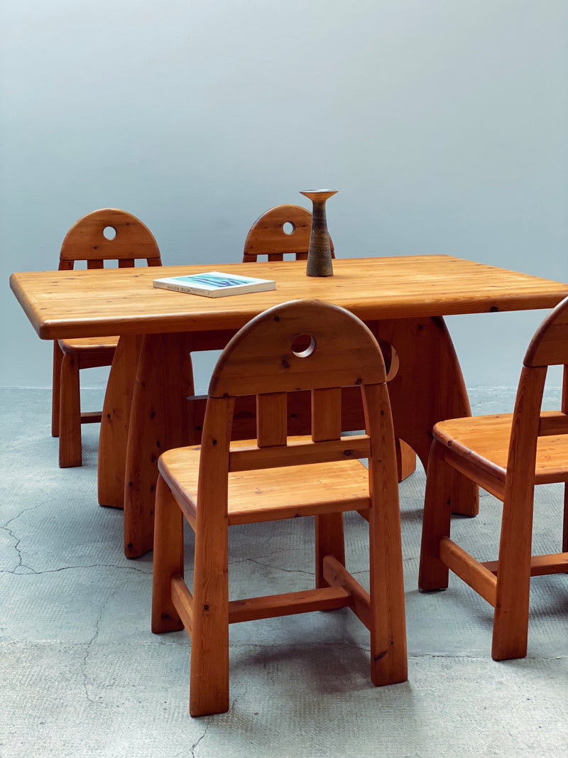 WASA DINING TABLE & 4 CHAIRS SOLID PINE BRUTALIST, GERMANY 1980S