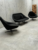 EXTRAORDINARY SEATING GROUP 2x SWIVEL CHAIR & 2-SEATER SOFA BLACK WOVEN FABRIC, 1960s