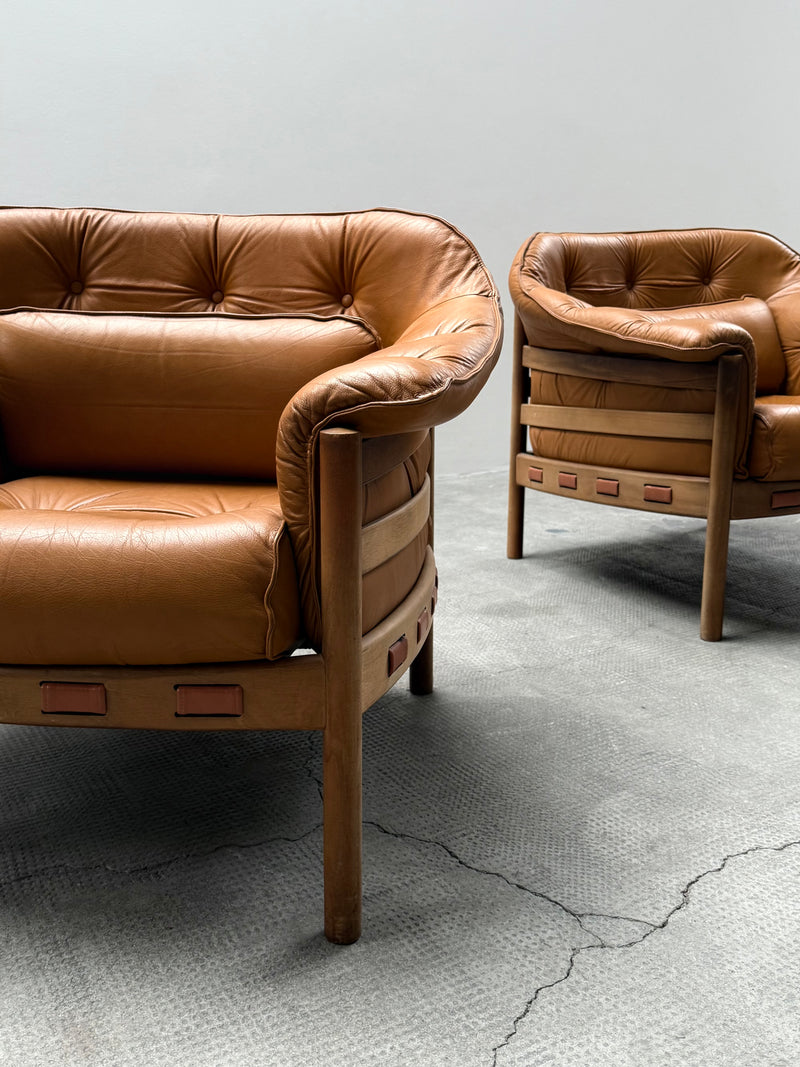 SET OF 2 SVEN ELLEKAER FOR COJA ARMCHAIRS LEATHER WOOD, NETHERLANDS 1960s