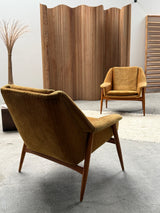WILHELM KNOLL FOR CASSINA „MODEL 854“ ARMCHAIRS GOLDEN CORDUROY, ITALY 1950s