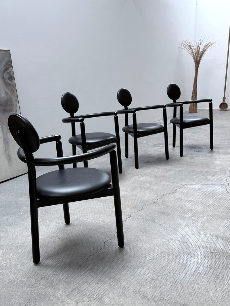 4 VICO MAGISTRETTI „PAN“ CHAIRS FOR ROSENTHAL ASH WOOD & BLACK LEATHER, 1980s