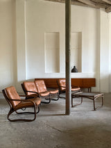 IKEA „BADEN“ BAMBOO COGNAC LEATHER SEATING GROUP 2 ARMCHAIRS, SOFA & COFFEE TABLE, SWEDEN 1970s