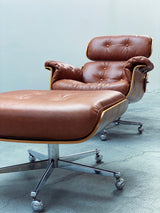 Martin Stoll für Giroflex „Lounge Chair“ mit Ottoman Cognac Leder Chrom Schweiz 1960er Jahre