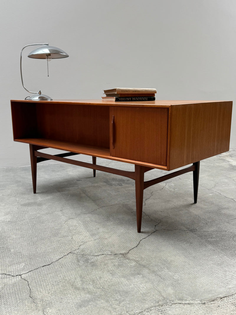 HEINRICH RIESTENPATT RT200 DESK TEAK WOOD, GERMANY 1960s