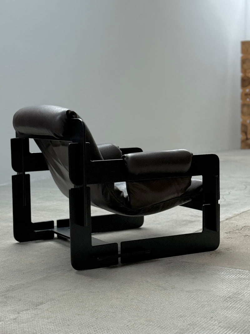 ARNE JACOBSEN FOR ASKO „ROVER“ ARMCHAIRS LEATHER ASH WOOD, FINLAND 1960s