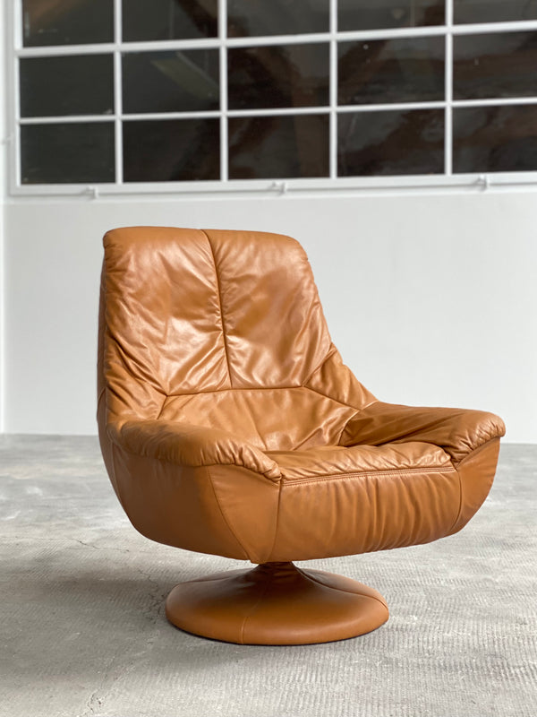 1960er Jahre Cognac Kamel Leder Drehsessel Lounge Sessel