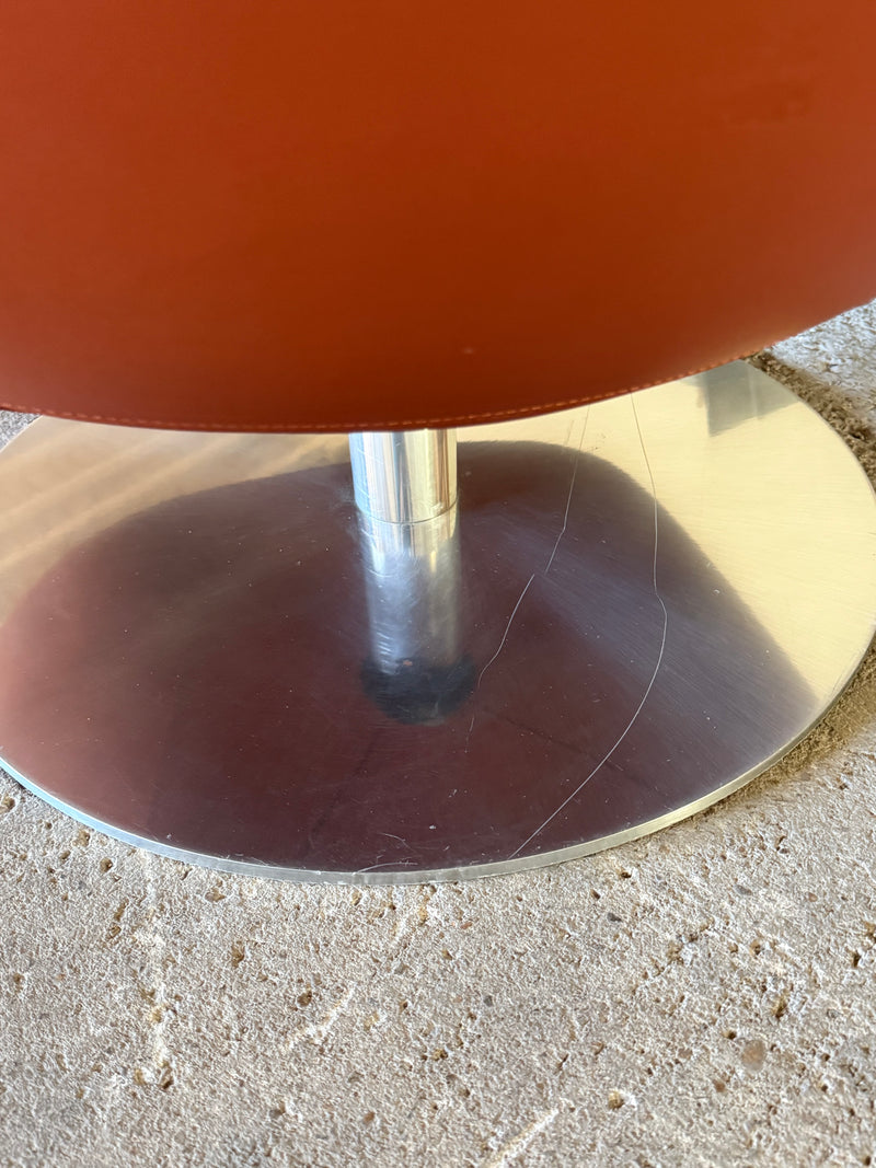 SET OF 2 JEFFREY BERNETT FOR B&B ITALIA „TULIP“ SWIVEL ARMCHAIRS IN LEATHER & STEEL, ITALY 2000s