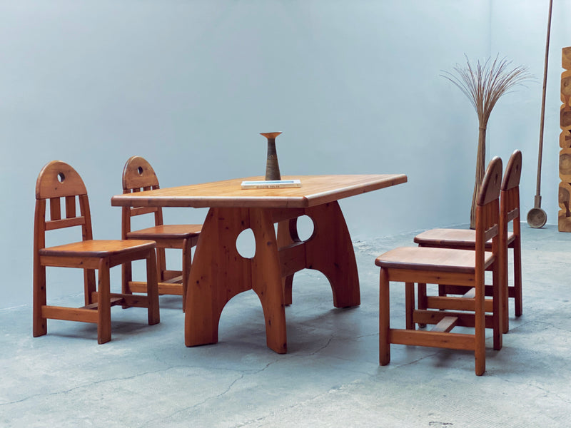 WASA DINING TABLE & 4 CHAIRS SOLID PINE BRUTALIST, GERMANY 1980S