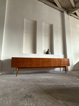 LARGE 3D ‚DIAMONDS‘ SIDEBOARD TEAK WOOD ANTHROPOSOPHIC LEGS 280cm, GERMANY 1960s