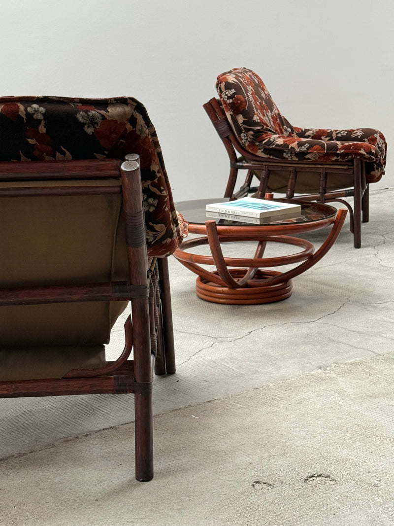 SET OF 2 BAMBOO CHAIRS WITH FLORAL PATTERN & COFFEE TABLE, ITALY 1970s