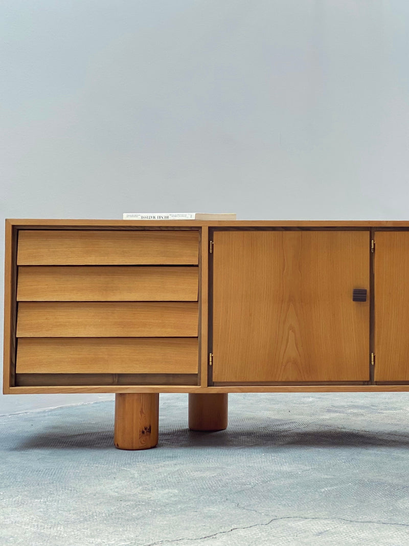 ASH WOOD SIDEBOARD 223CM WITH TATAMI LIKE LAYER 1970S