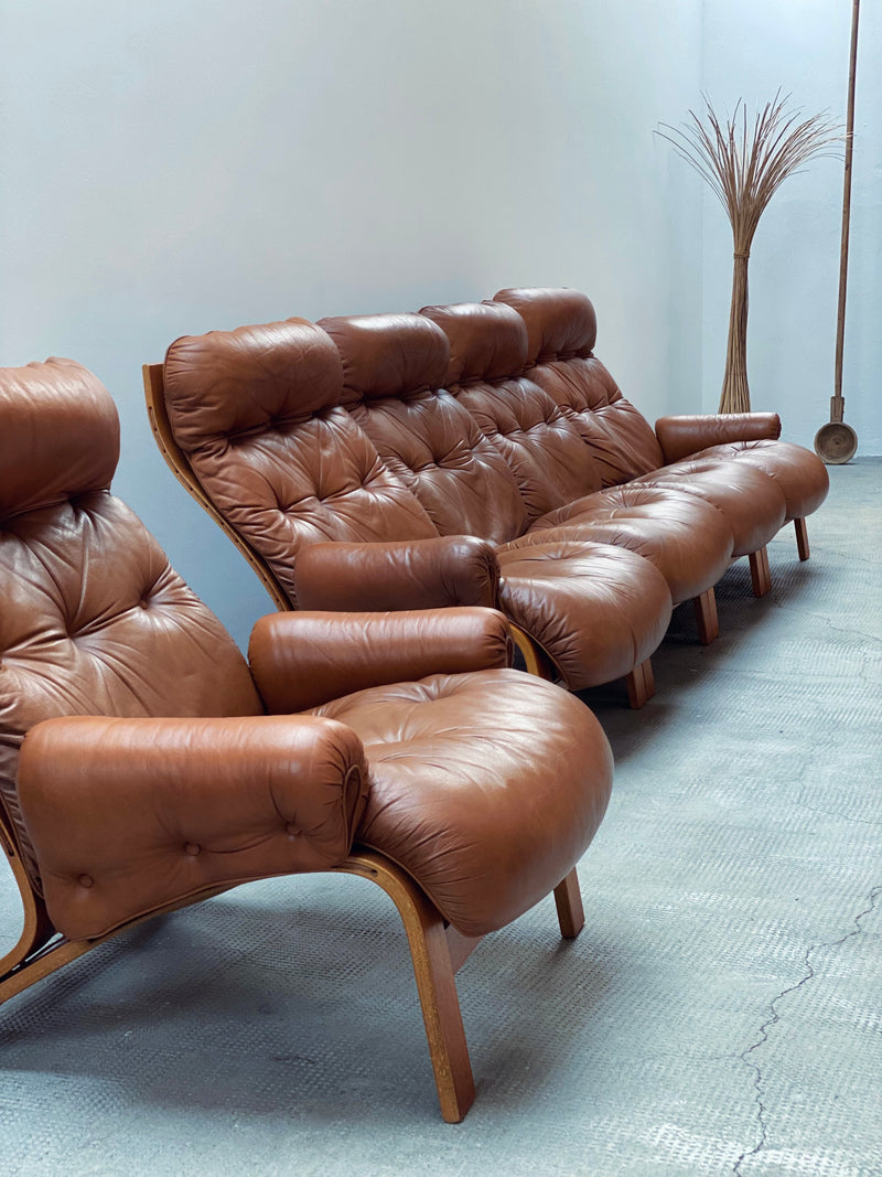 Elsa & Nordahl Solheim für Rykken & Co. Modular Sessel Sofa Sitzgruppe Teakholz Cognac Leder, Norwegen 1970er Jahre