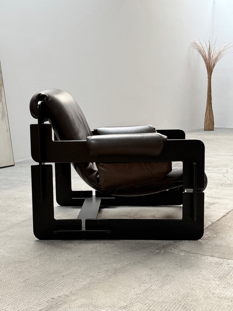 ARNE JACOBSEN FOR ASKO „ROVER“ ARMCHAIRS LEATHER ASH WOOD, FINLAND 1960s
