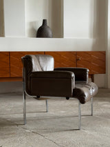 SET OF 2 GIRSBERGER EUROCHAIR ARMCHAIRS BROWN LEATHER CHROMED STEEL & COFFEE TABLE, GERMANY 1970s