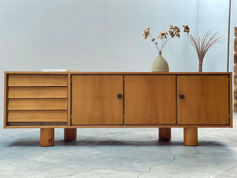 Esche Holz Makassar Sideboard 223cm mit Tatami Optik Beschichtung 1970er Jahre