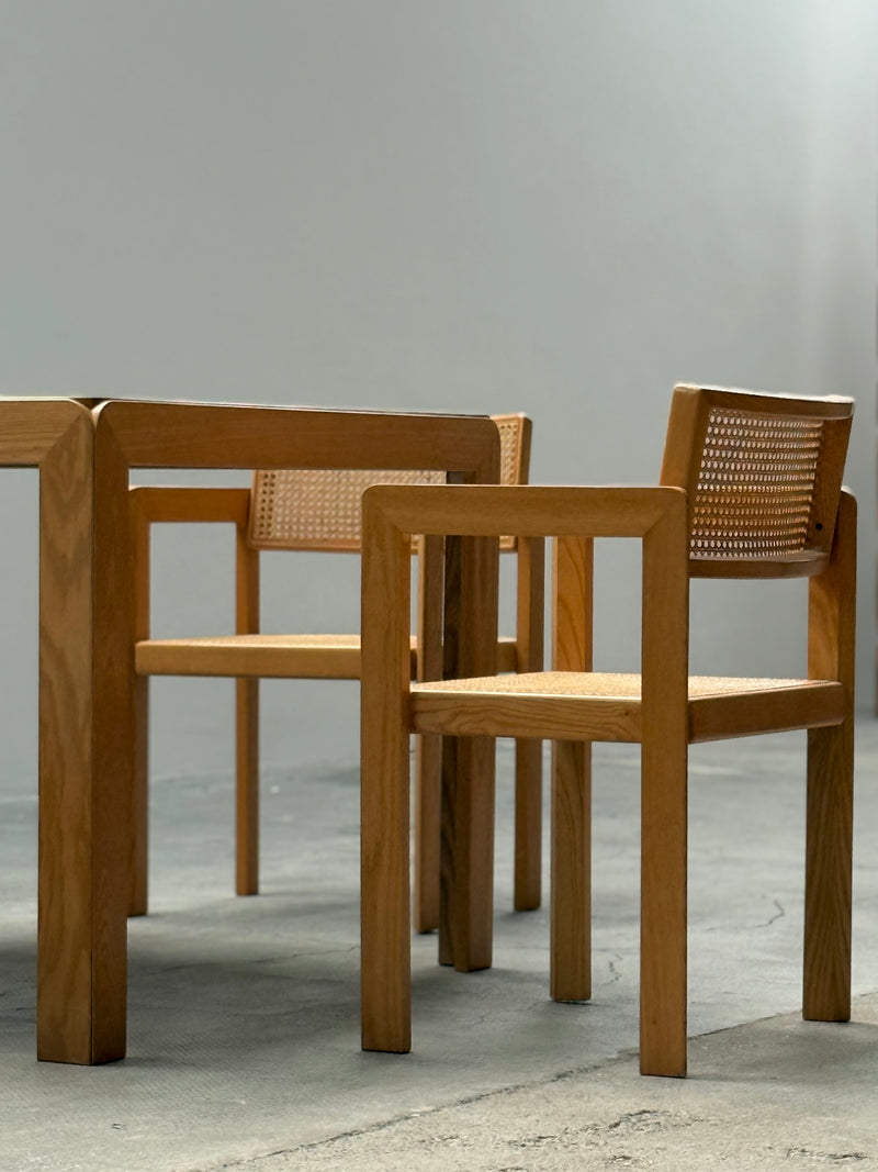 DERK JAN DE VRIES FOR MAISA DE SEVESO DINING TABLE & 4 CHAIRS SET ASH WOOD RATTAN, ITALY 1970S